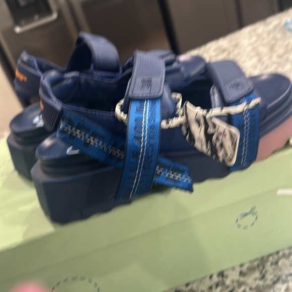 Women Blue Sandals - Picture 12 of 17